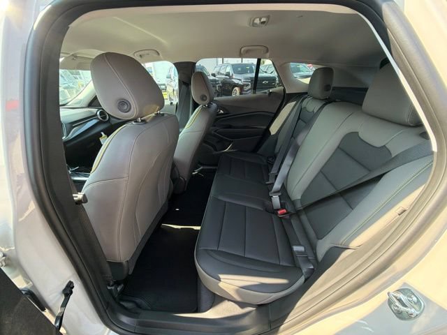 New 2026 Chevrolet Trax ACTIV FWD image 27