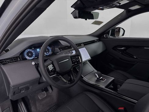 New 2026 Land Rover Range Rover Evoque S image 9