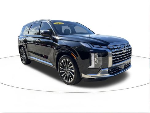 Certified 2024 Hyundai Palisade Calligraphy image 1