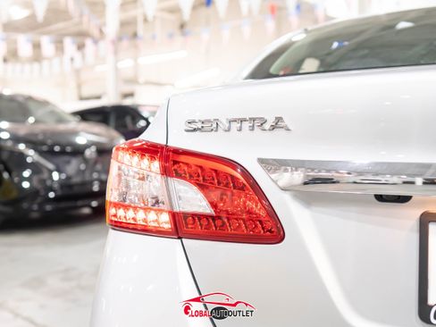 Used 2014 Nissan Sentra SV w/ SV Driver Package image 41