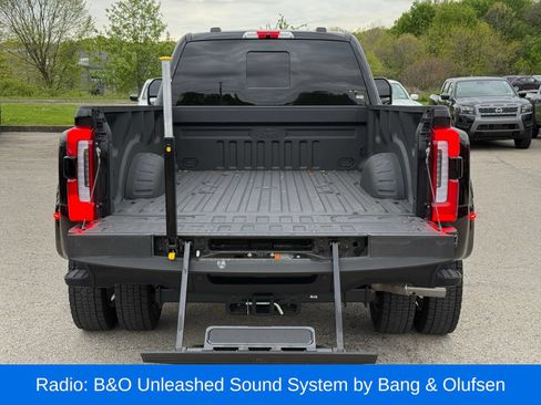 Used 2026 Ford F450 Platinum w/ Platinum Plus Package AWD/4WD image 36