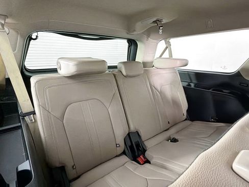 Used 2023 Ford Expedition Max Limited image 31