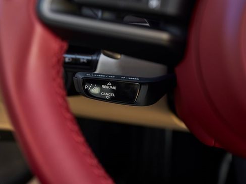 Used 2021 Porsche 911 Targa 4S image 45