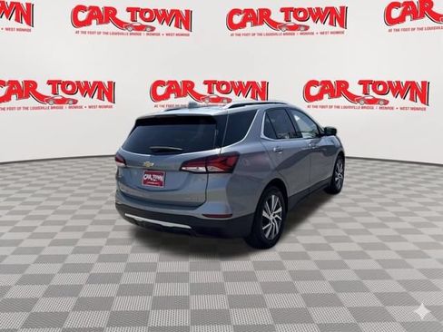 Used 2023 Chevrolet Equinox Premier FWD image 3