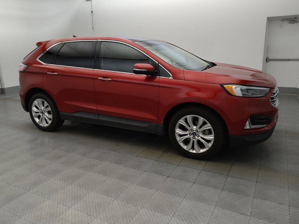 Used 2020 Ford Edge Titanium w/ Equipment Group 301A FWD image 11