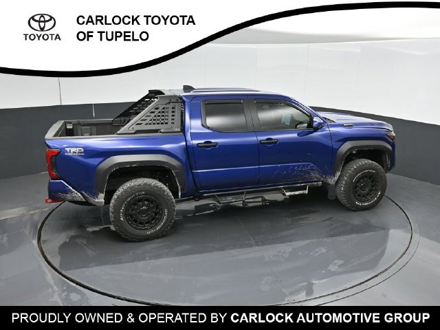 Used 2025 Toyota Tacoma TRD Off-Road AWD/4WD image 59