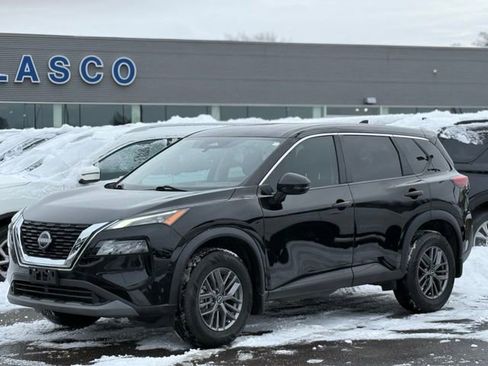 Used 2022 Nissan Rogue S image 30