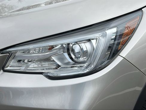 Used 2019 Subaru Ascent Limited AWD/4WD image 8