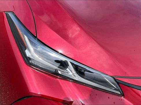 Used 2019 Toyota Avalon Touring w/ Advanced Safety Package image 29