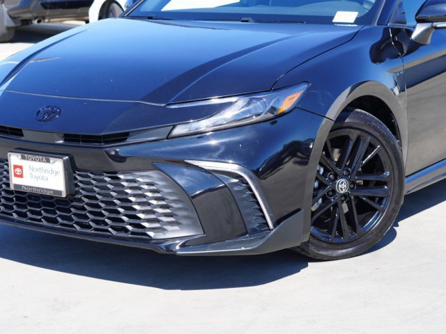 Certified 2025 Toyota Camry SE w/ Convenience Package FWD image 6