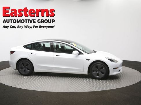 Used 2023 Tesla Model 3 Standard Range RWD image 41