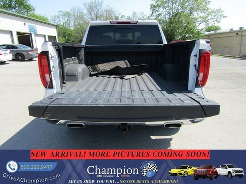 Certified 2025 GMC Sierra 1500 SLT w/ SLT Premium Plus Package AWD/4WD image 6