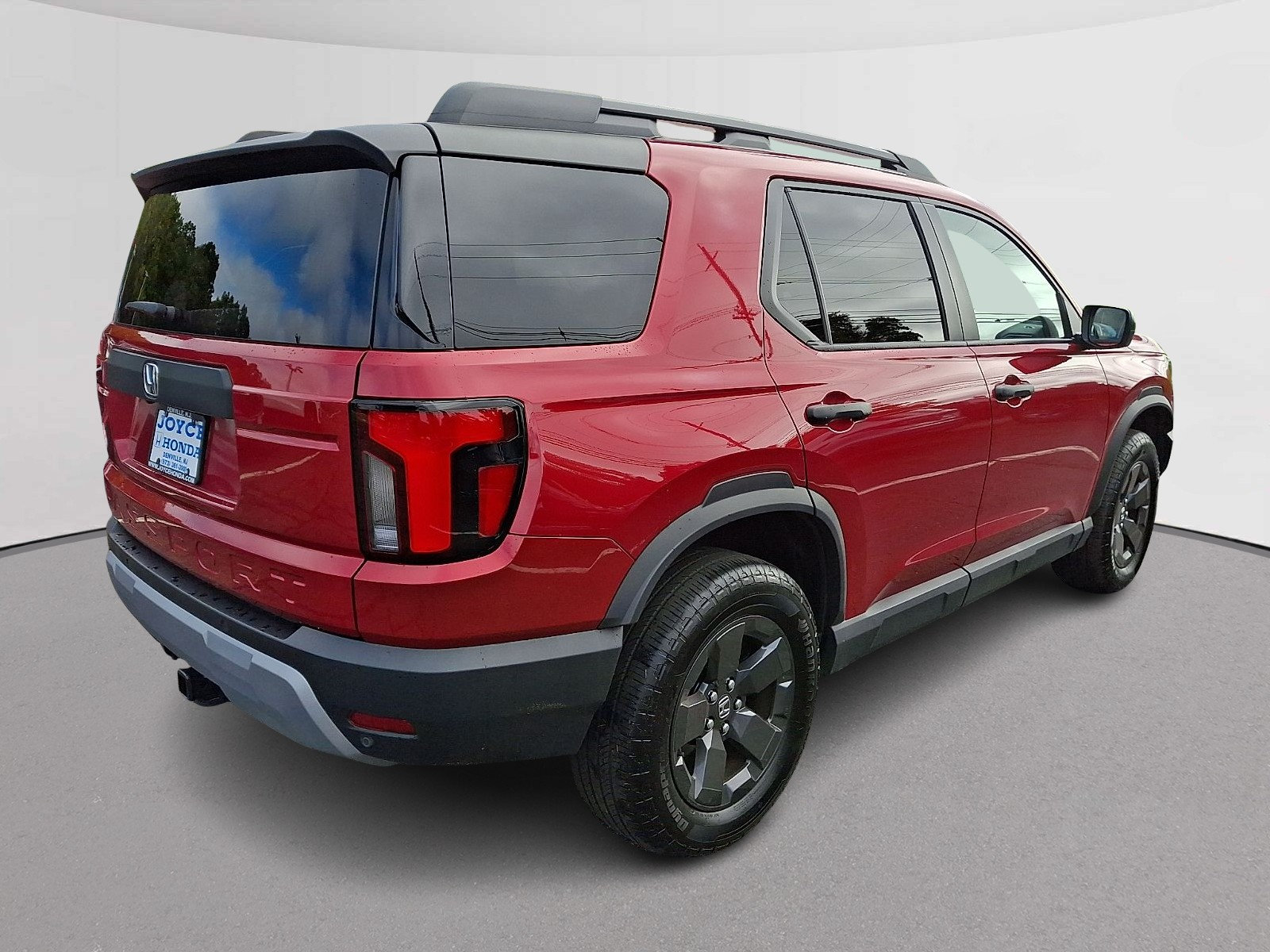 Certified 2026 Honda Passport RTL image 11