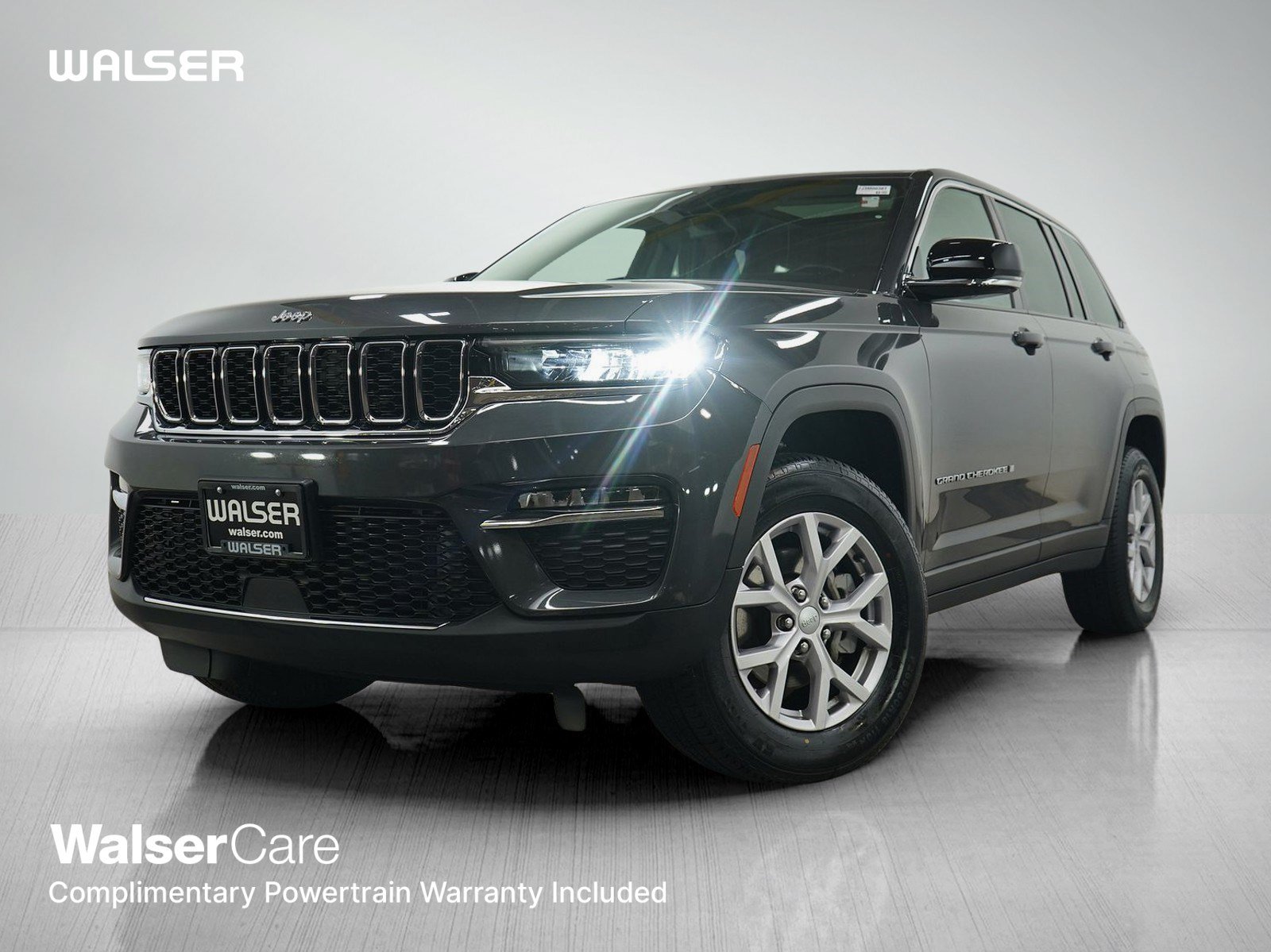 Used 2022 Jeep Grand Cherokee Limited AWD/4WD image 1