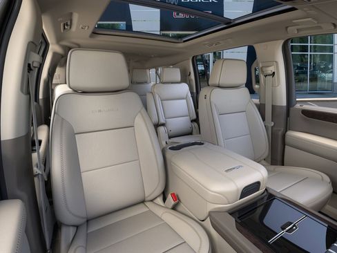 New 2026 GMC Yukon XL Denali image 18