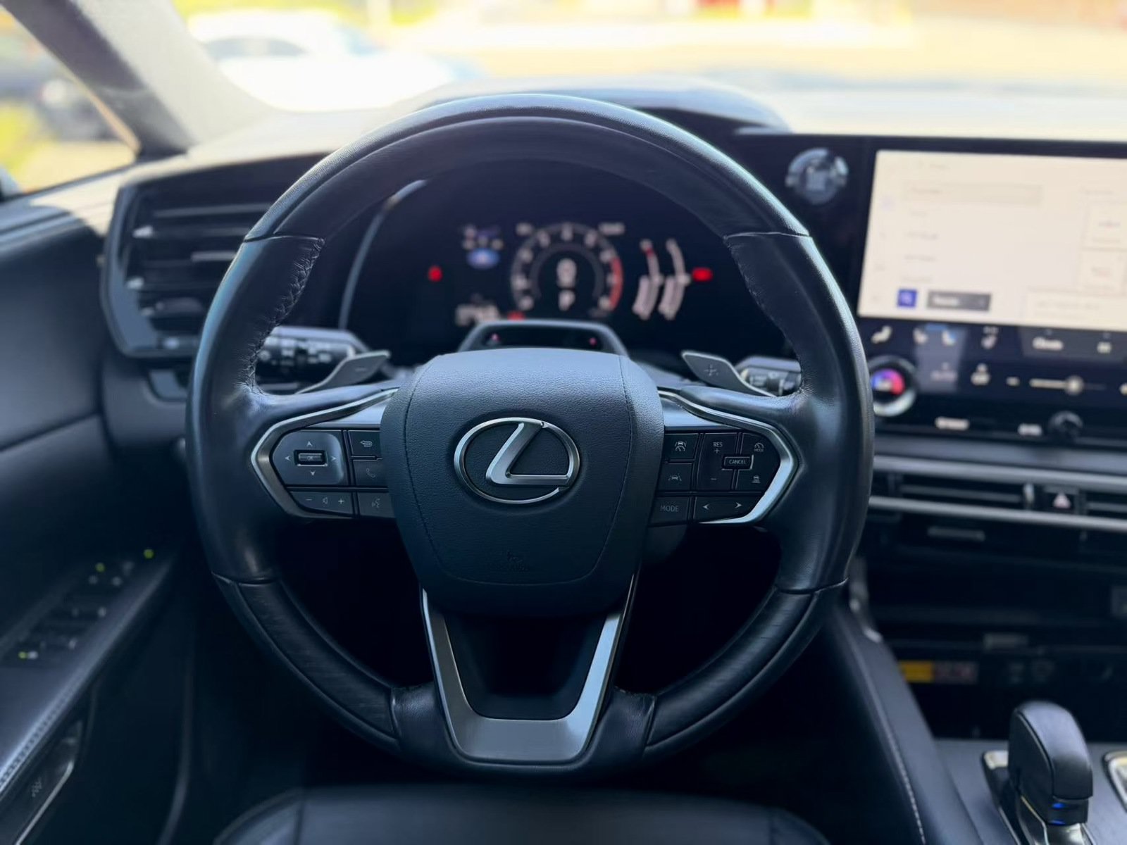 Used 2024 Lexus RX 350 Premium w/ Convenience Package FWD image 11
