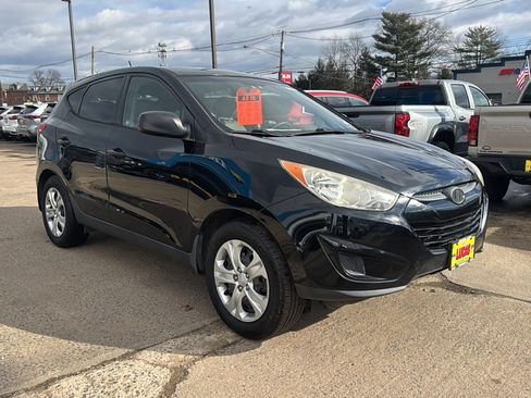 Used 2013 Hyundai Tucson GL image 4
