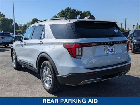 New 2026 Ford Explorer Active image 3