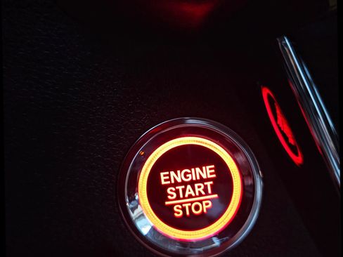 Used 2021 Honda HR-V EX image 25