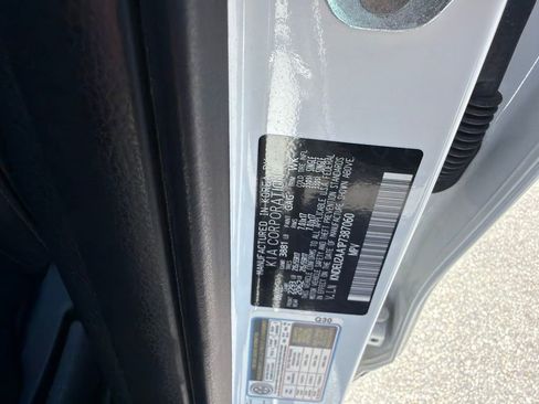 Used 2023 Kia Seltos S FWD image 7