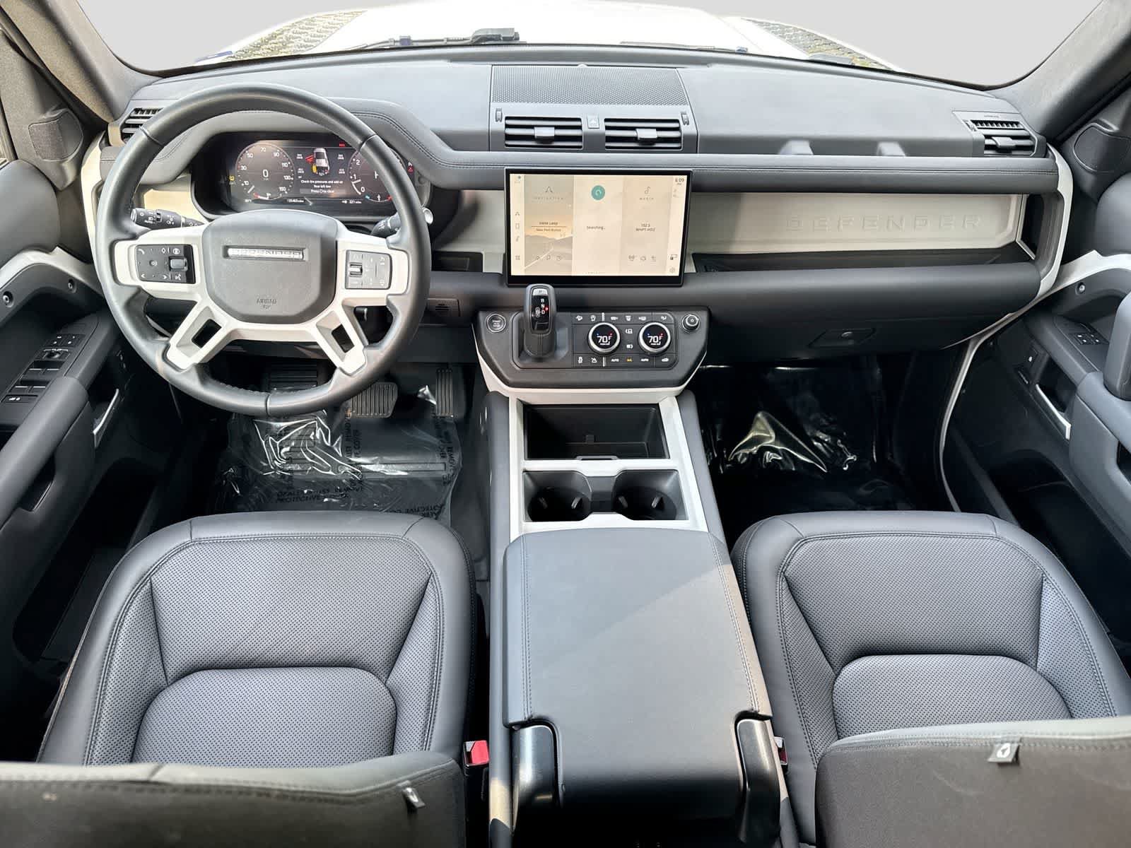 Used 2025 Land Rover Defender 110 S AWD/4WD image 22