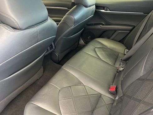 Used 2018 Toyota Camry XLE w/ Driver Assist Package FWD image 14