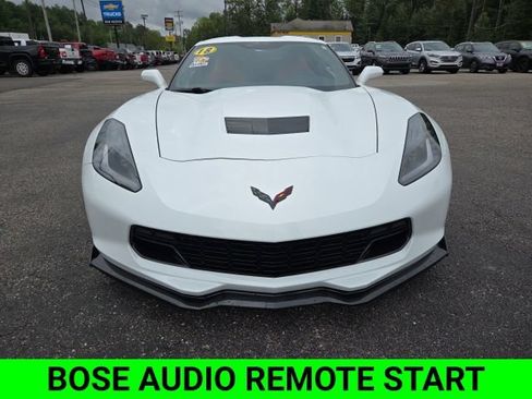 Used 2018 Chevrolet Corvette Stingray Coupe w/ 1LT RWD image 3
