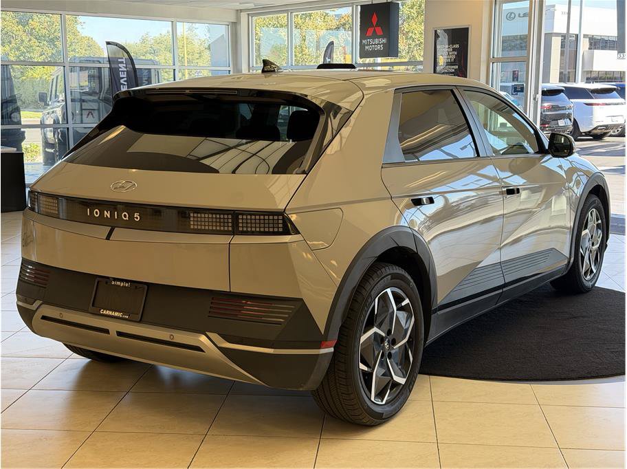 Used 2024 Hyundai Ioniq 5 SEL RWD image 5