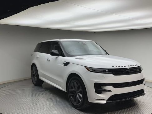 Certified 2025 Land Rover Range Rover Sport Dynamic SE AWD/4WD image 8