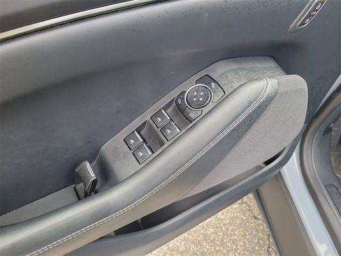 Used 2024 Ford Mustang Mach-E Select image 14