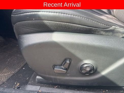 Used 2019 Jeep Cherokee Latitude Plus image 7