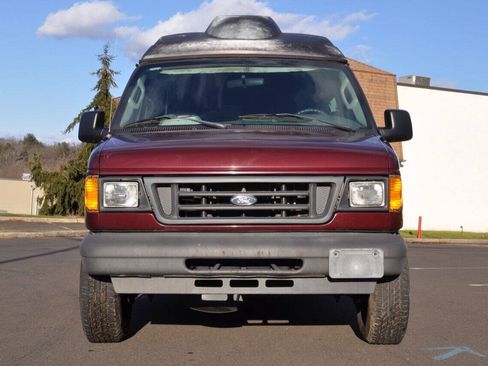 Used 2005 Ford E-350 and Econoline 350 XL RWD image 6