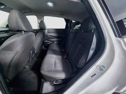 Used 2025 Hyundai Tucson SEL FWD image 29