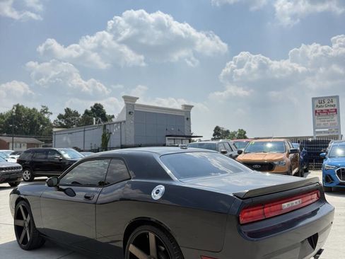 Used 2009 Dodge Challenger R/T w/ Sound Group image 4