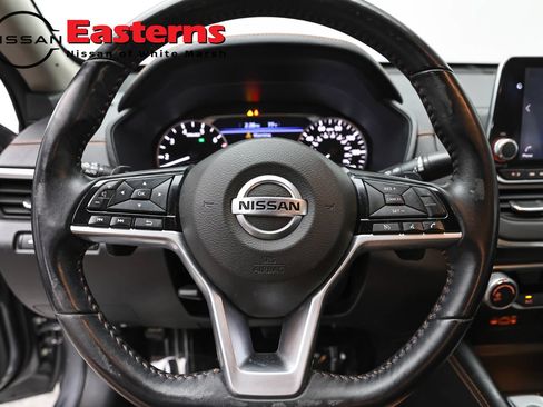 Used 2020 Nissan Altima 2.5 SR FWD image 10