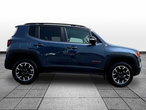 Used 2023 Jeep Renegade Trailhawk AWD/4WD image 4