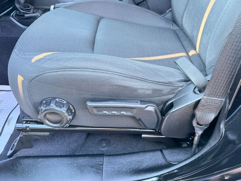 Used 2019 Jeep Wrangler Unlimited Sport S image 15