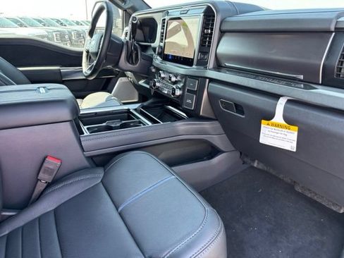 New 2026 Ford F350 Platinum w/ FX4 Off-Road Package AWD/4WD image 23