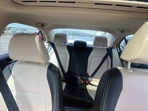 Used 2012 Volkswagen Jetta SEL image 10