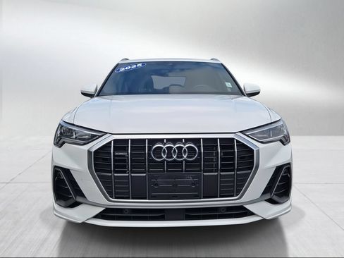 Used 2025 Audi Q3 2.0T Premium AWD/4WD image 8