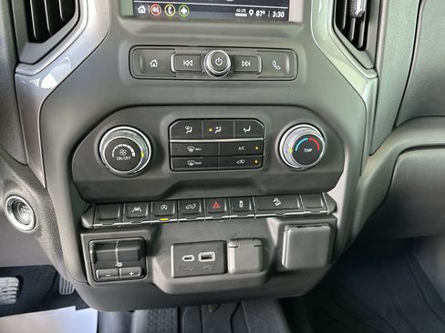 Used 2023 Chevrolet Silverado 1500 Custom Trail Boss w/ LPO, Dark Essentials Package AWD/4WD image 35