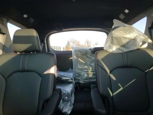 New 2025 Honda Pilot TrailSport image 18