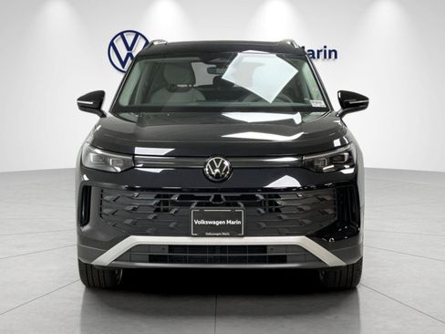 New 2026 Volkswagen Tiguan SE AWD/4WD image 8