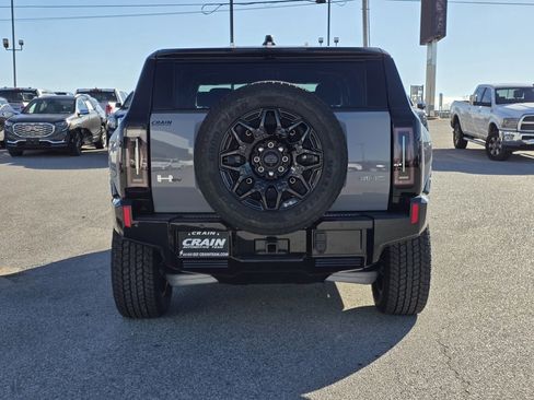 New 2026 GMC Hummer EV SUV image 6