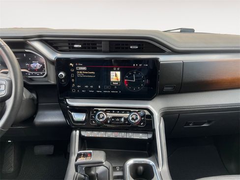 Used 2023 GMC Sierra 1500 Denali w/ Technology Package image 11