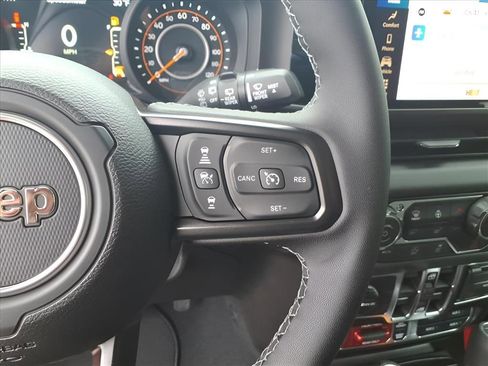 New 2026 Jeep Wrangler Unlimited Rubicon AWD/4WD image 20