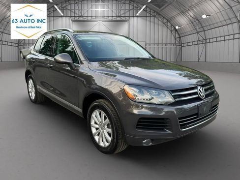 Used 2012 Volkswagen Touareg Sport AWD/4WD image 7