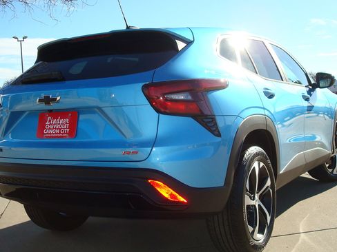 New 2026 Chevrolet Trax RS w/ Driver Confidence Package image 4