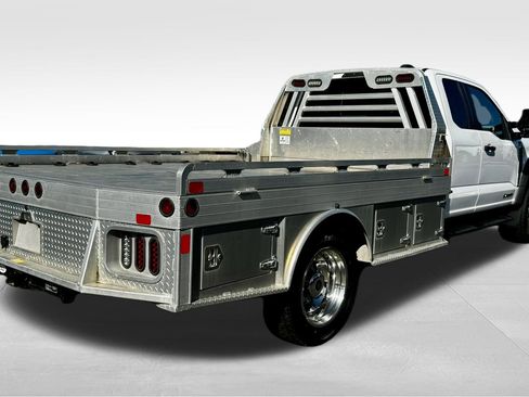 Used 2023 Ford F450 XL w/ Snow Plow Prep Package image 11