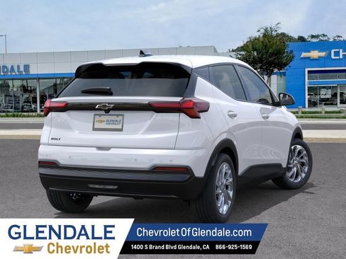 New 2027 Chevrolet Bolt LT w/ Comfort Package FWD image 4